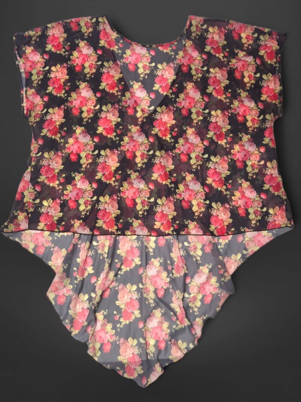 Torrid Hi-Low Sheer Flowy Floral Rose Print Blouse (Size 5X)